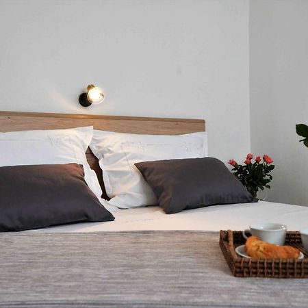Apartmani Dora มูร์แตร์ ภายนอก รูปภาพ